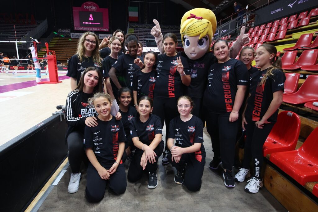 mascotte squadra femminile